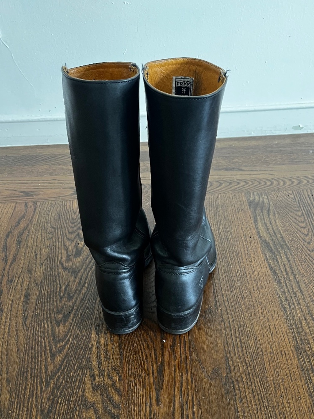 Frye Campus 14L boots - Picture 4 of 8